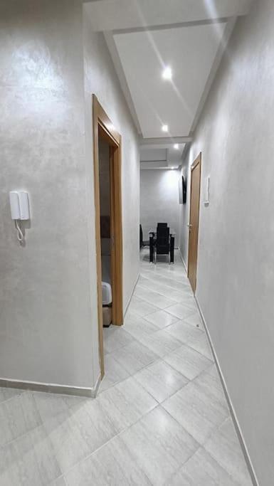 Modern Family Apartment Near Airport Марракеш Экстерьер фото